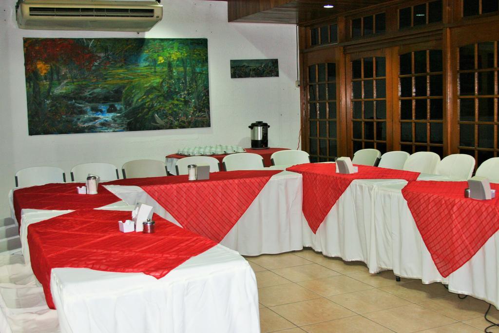 La Posada Del Arcangel Managua Extérieur photo